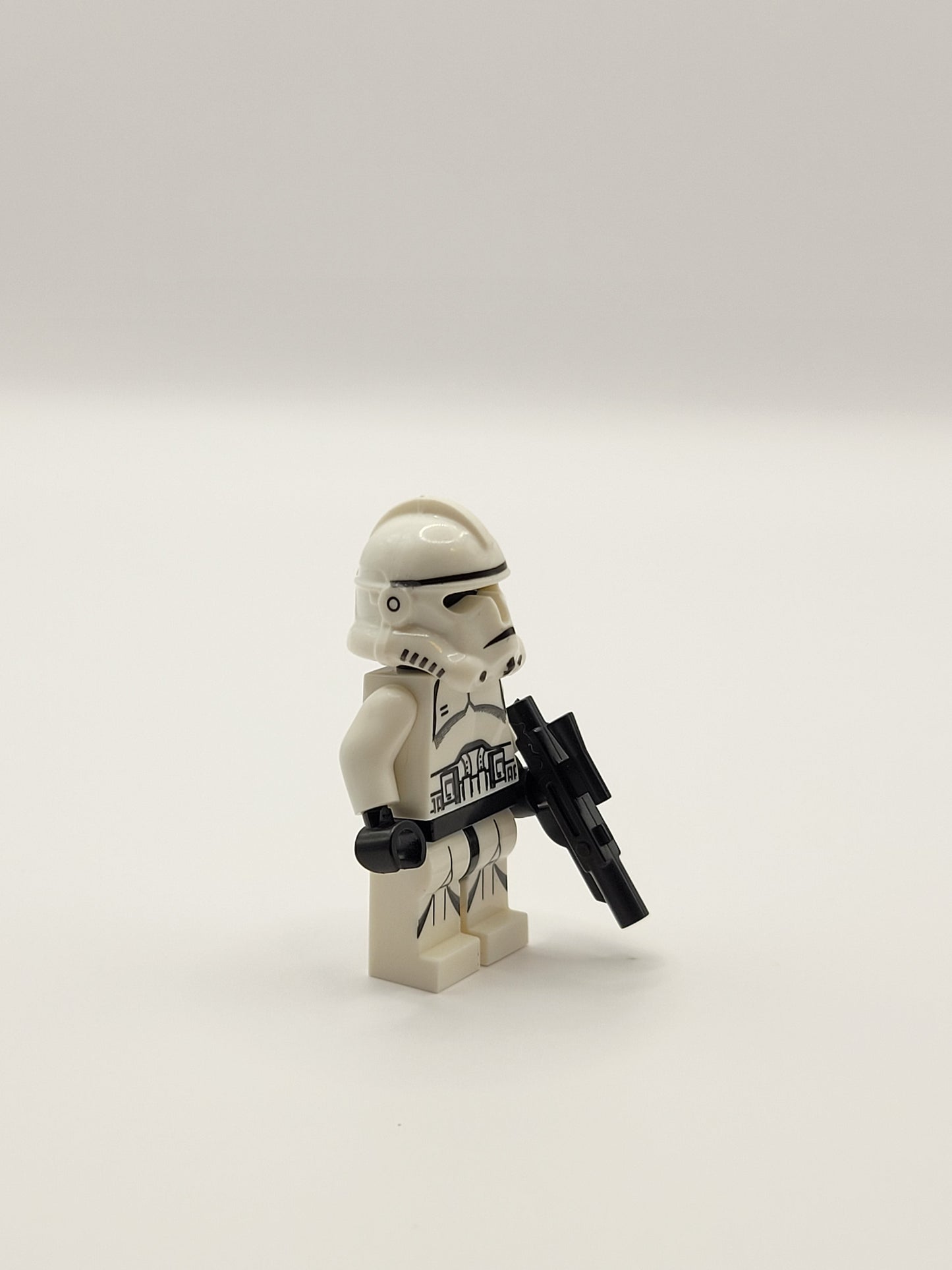 Episode 3 White Clone Trooper Loose Minifigure