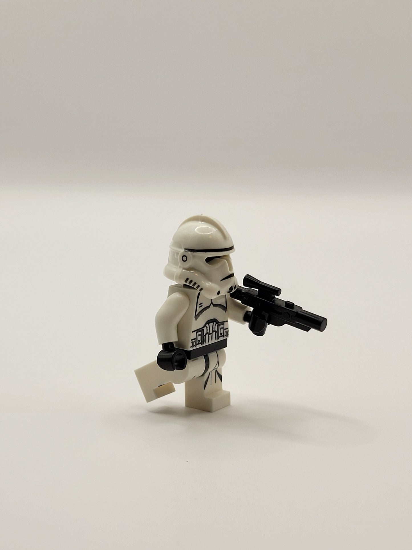 Episode 3 White Clone Trooper Loose Minifigure